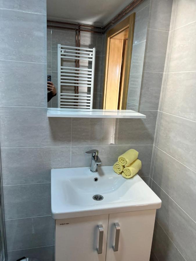 Apartmani Albatros Perusic Екстер'єр фото